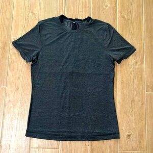 Lululemon Men’s Precise Short Sleeve Shirt